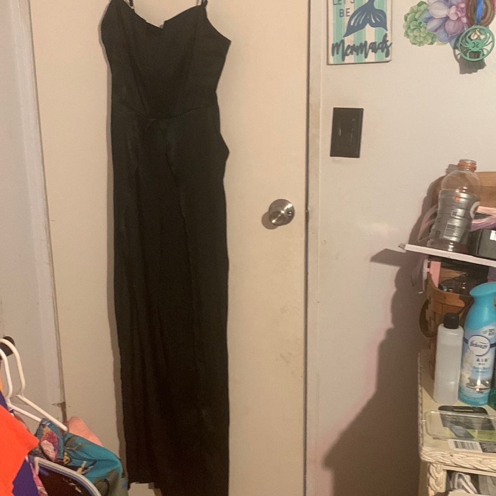 Black medium Victoria+Sophia romper split legs